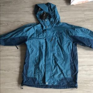 Mountain hard wear gore-Tex rain/wind shell